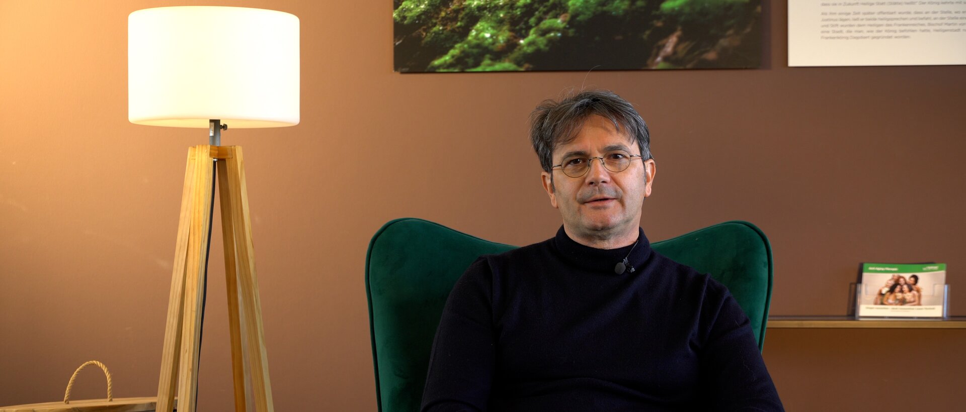 Interview mit Dr. Michael Ziesche bei der Kundenbefragung zur intros Medical Laser GmbH