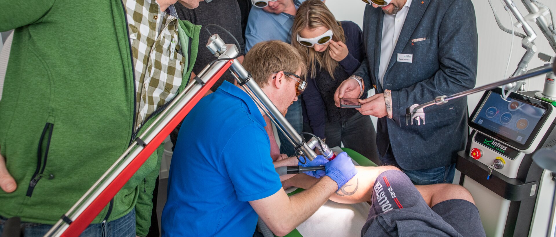 Tattooentfernungs-Laserworkshop in der Akademie bei intros Medical Laser Heilbad Heiligenstadt