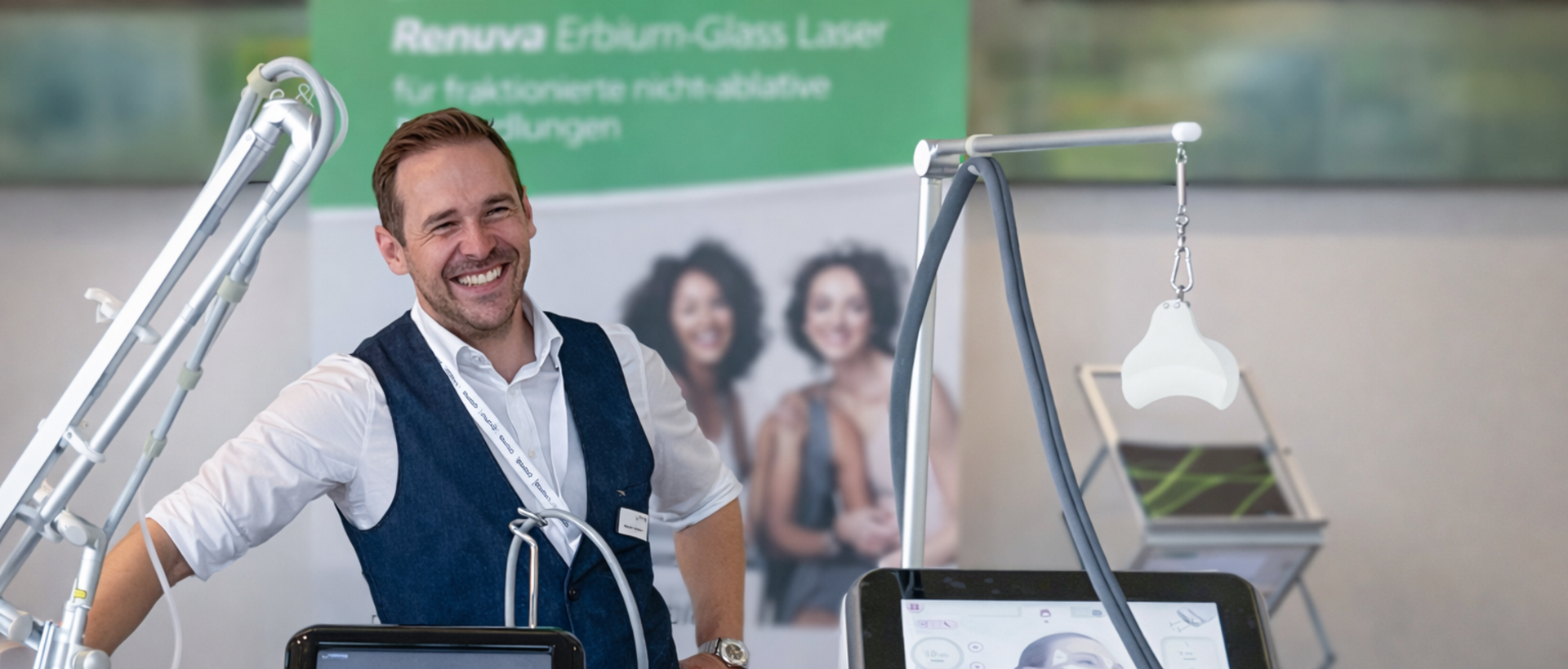 intros Mitarbeiter auf der DERM Frankenthal