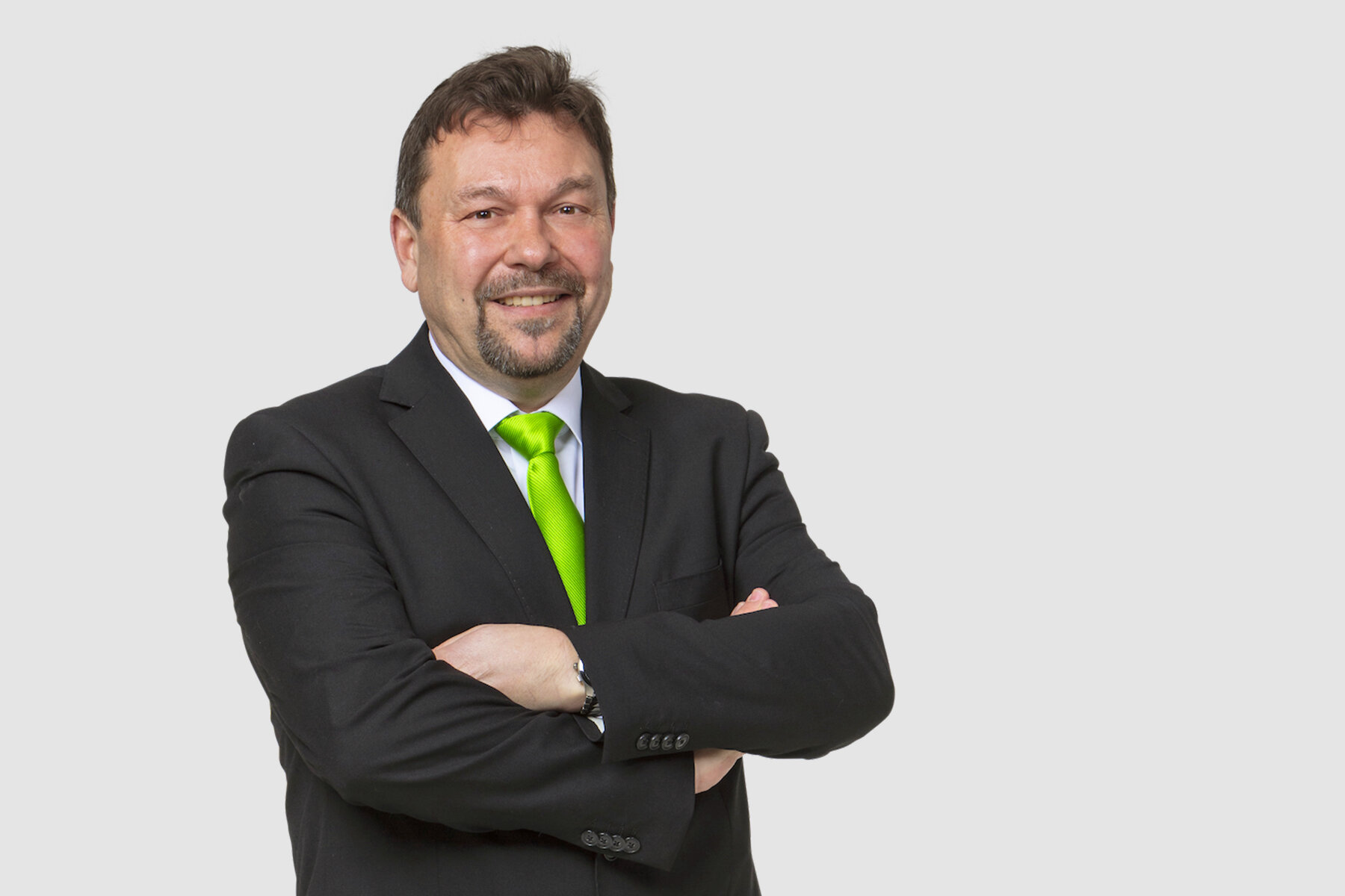 Geschäftsführer Rainer Sauerbier der intros Medical Laser GmbH